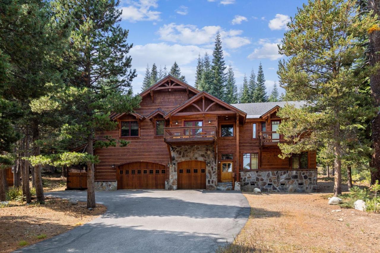 Bear Meadows Lodge - Hot Tub - Tahoe Donner Home Truckee Exterior photo