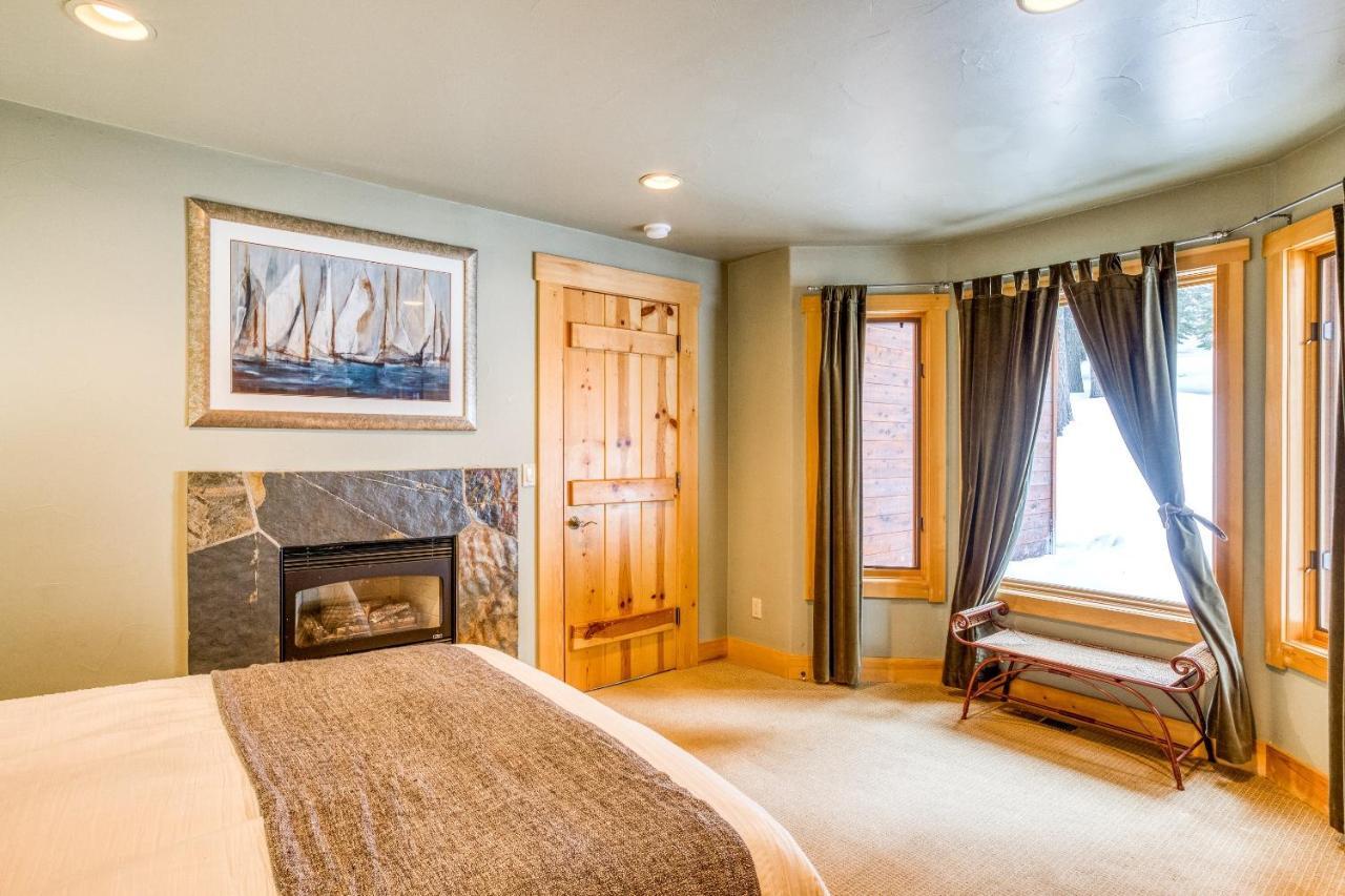Bear Meadows Lodge - Hot Tub - Tahoe Donner Home Truckee Exterior photo